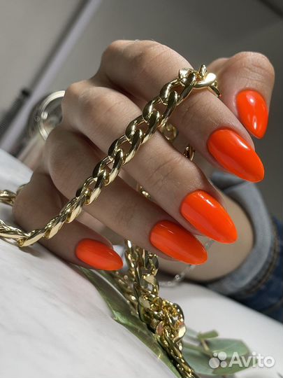 Маникюр,наращивание ногтей,педикюр