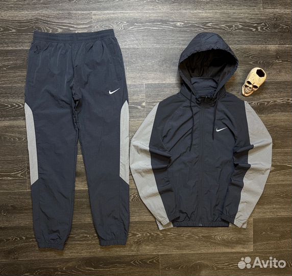 Спортивный костюм Nike