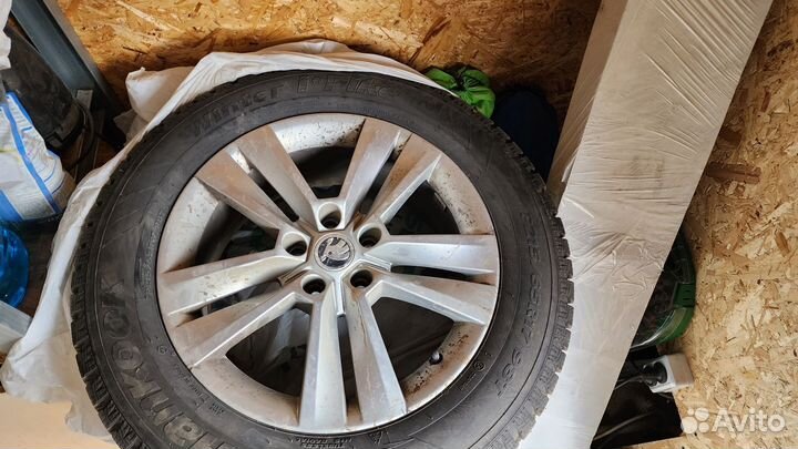 Hankook winter i pike rs2 215 55 r17