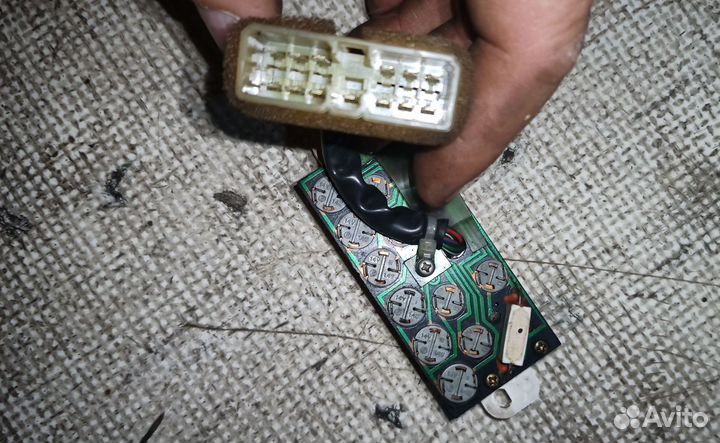 Блок индикатор освещения Тойота Краун Двс 6mgeu