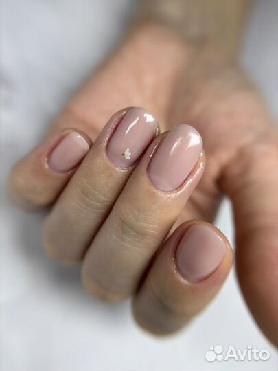 Модель на маникюр без покрытия