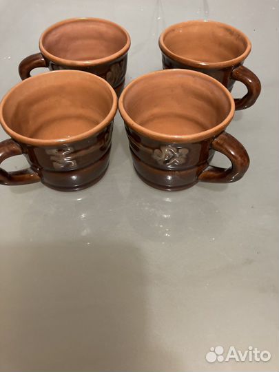 Керамический набор : кувшин, кружки