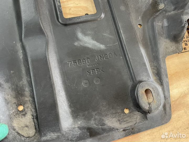 Защита пыльник двигателя Nissan Teana J 32 бампера