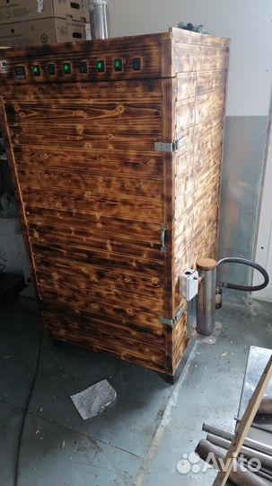 Коптильня холодного и горячего копчения