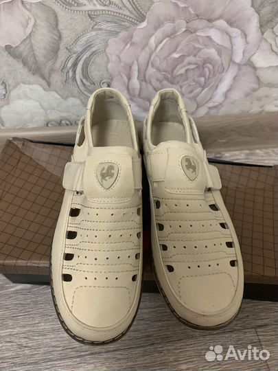 Вещи б/у в отличном состоянии