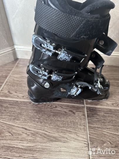 Горнолыжные ботинки