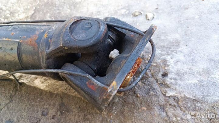 Карданный вал задний Mazda Bongo SK22M