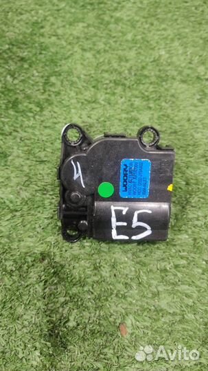 Моторчик заслонки печки Hyundai IX35 2011