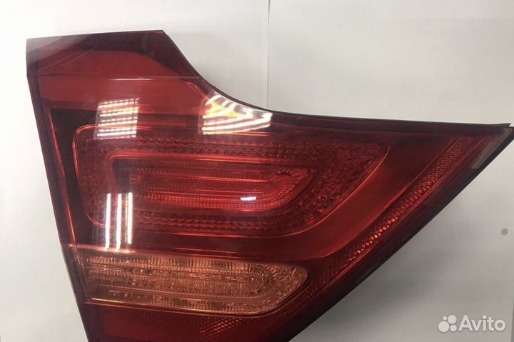 Фара задняя внутренняя левая Kia Quoris оригинал