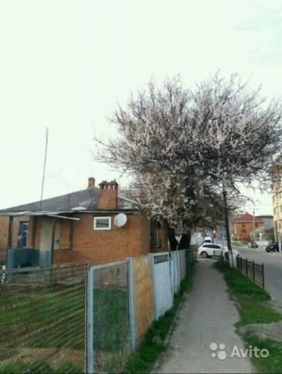 Дом 50 м² на участке 4 сот.