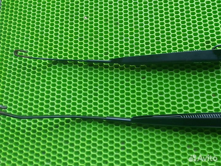 Держатель щетки hyundai sonata тагаз