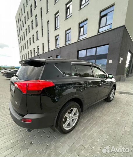 Прокат Toyota Rav4 2013 год в аренду посуточно
