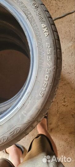 Goodyear EfficientGrip SUV 4x4 255/50 R19 и 285/45 R19