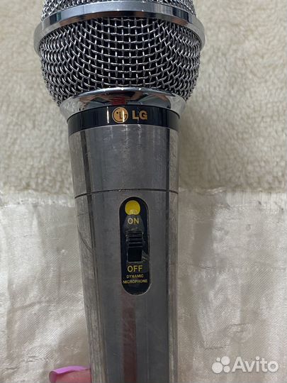 Микрофон бронь для караоке LG проводной