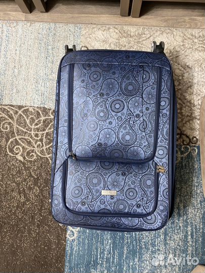 Чемодан на колесах бу