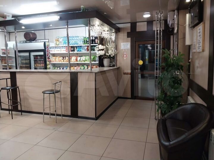 Коммерческая недвижимость, 332 м²