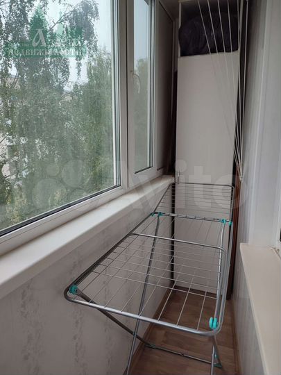 2-к. квартира, 57 м², 4/9 эт.