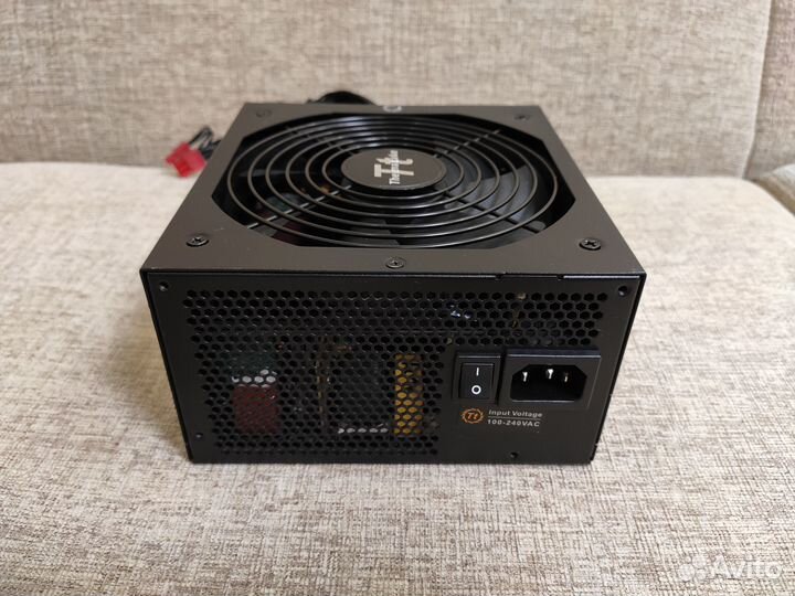 Блок питания Thermaltake Madrid 850W (80+ Gold)