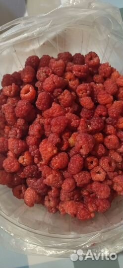 Малина свежая ягода