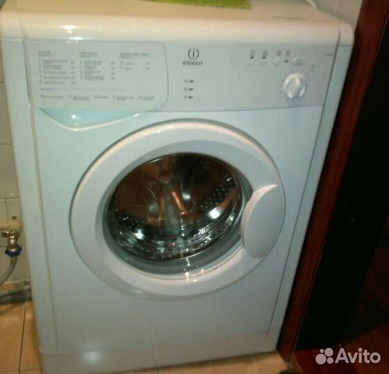 Стиральная машина Indesit wiun 61