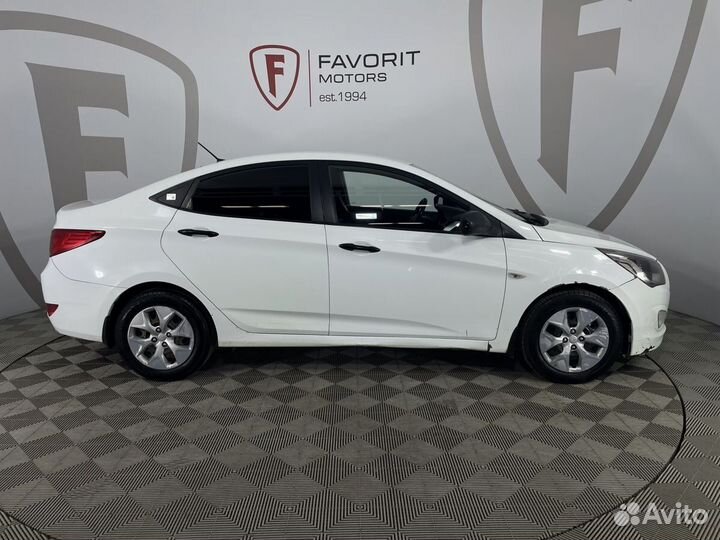 Hyundai Solaris 1.4 МТ, 2015, 334 474 км