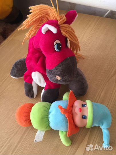 Игрушки для подарков внутри