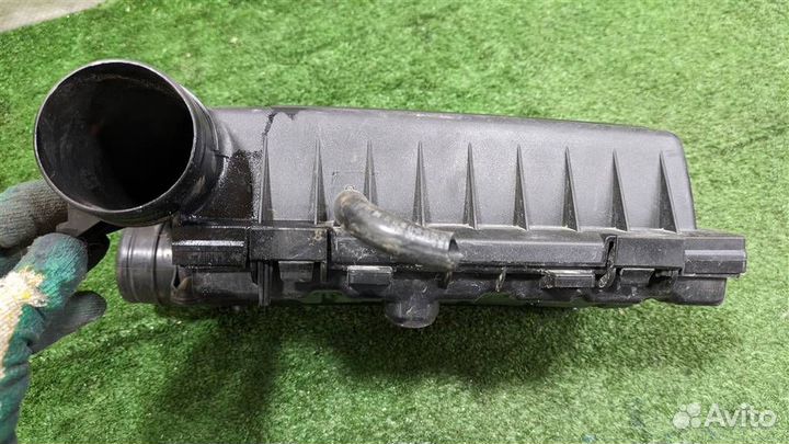 Корпус воздушного фильтра Skoda Octavia 3 2017