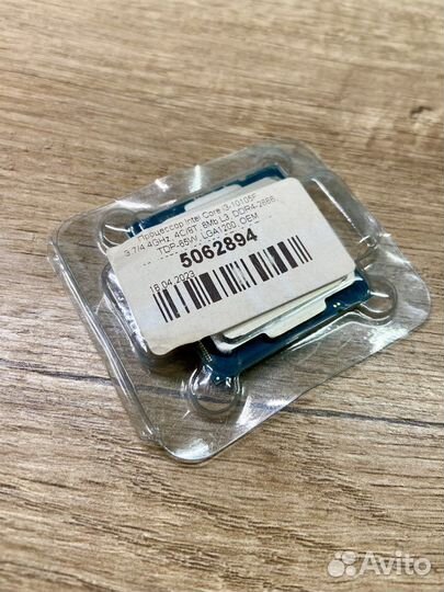 Процессор Intel Core i3 10100F