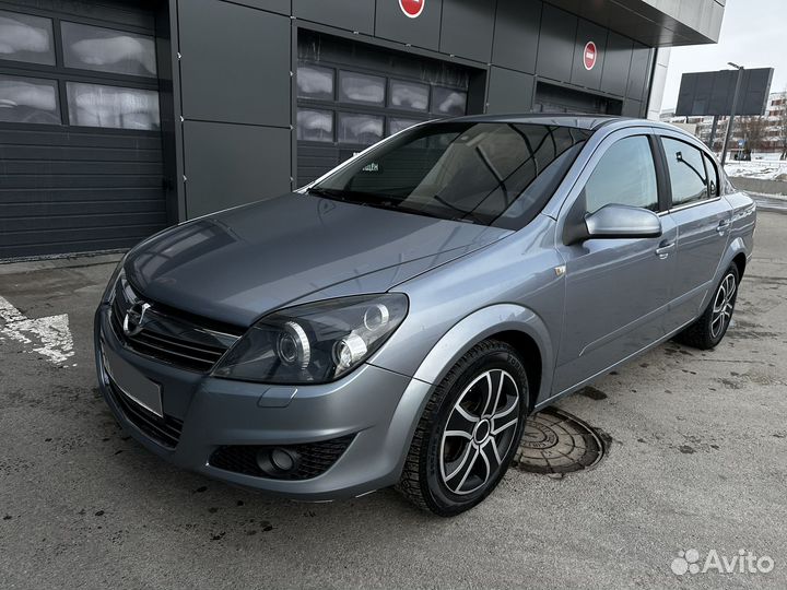 Opel Astra 1.6 МТ, 2008, 171 200 км