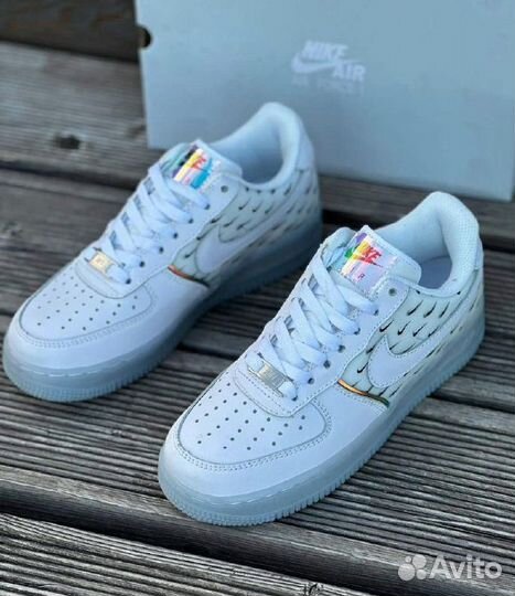 Nike air force 1 белые разм. 40