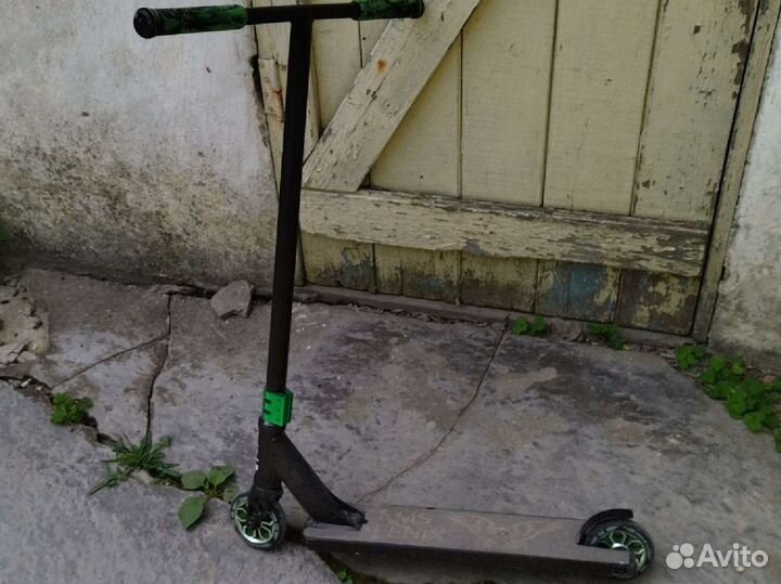 Трюковой самокат