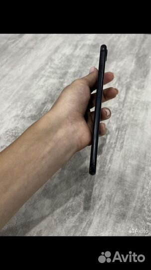 Телефон iPhone 7 plus 128gb