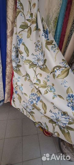 Штора на окно плотная двухсторонняя