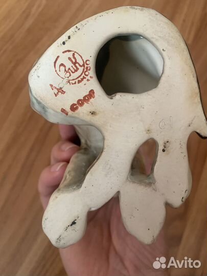 Фарфоровая статуэтка Щенок овчарки