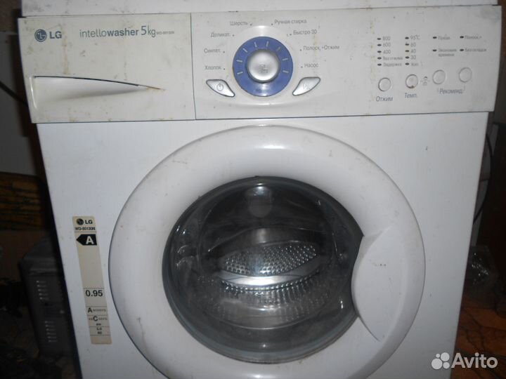 LG IntelloWasher WD-80130N 5 кг зч