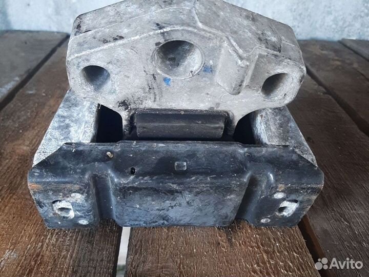 Подушка двигателя VW Sharan 00-10 1.9 TDI