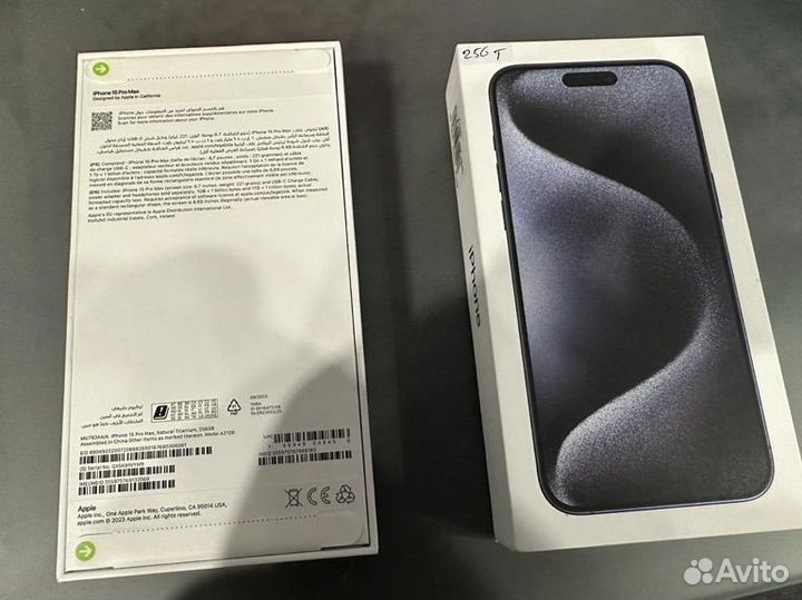 iPhone 15 Pro Max, 256 ГБ