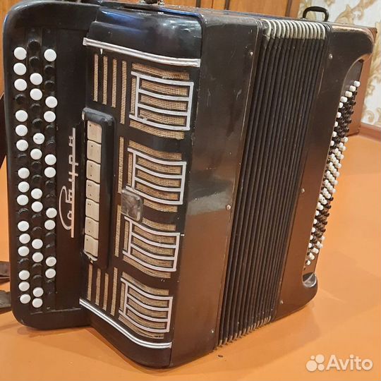 Баян Сатурн и вб