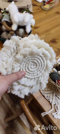 Подставка макраме