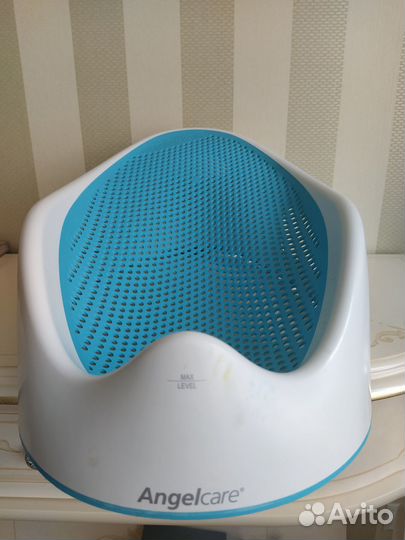 Лежак для ванной Angel care в отличном состоянии