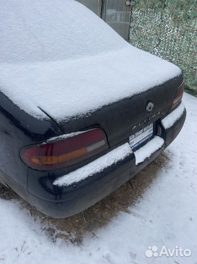 Разбор на запчасти nissan altima U13 1994 г