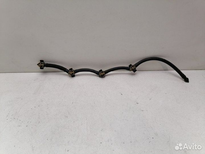 Трубка топливная Audi A3 2013