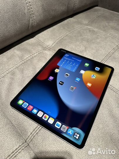 iPad Pro 12’9 512 gb (3-го поколения)