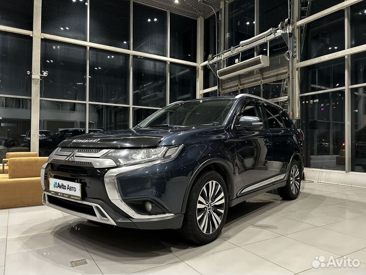 Mitsubishi Outlander 2.0 CVT, 2019, 88 737 км