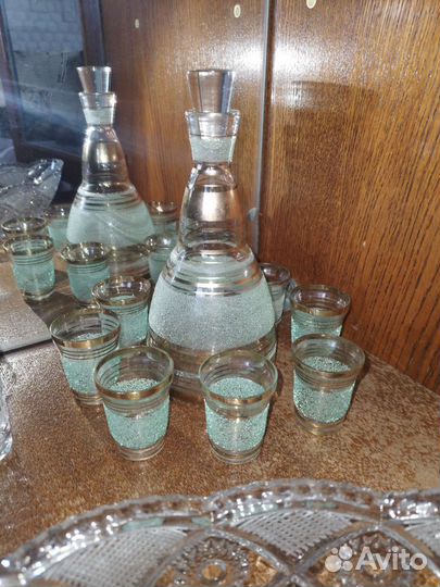 Графин и стопки, зеленое обсыпное стекло, СССР