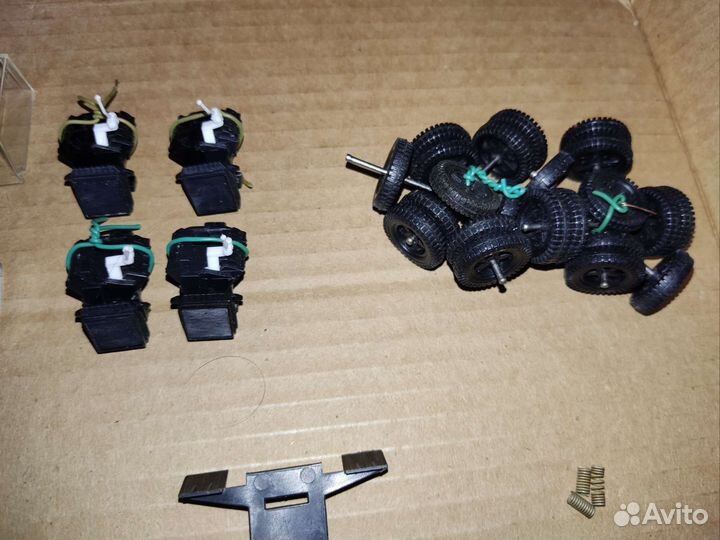 Кузов самосвала Камаз Элекон 1:43 и запчасти СССР