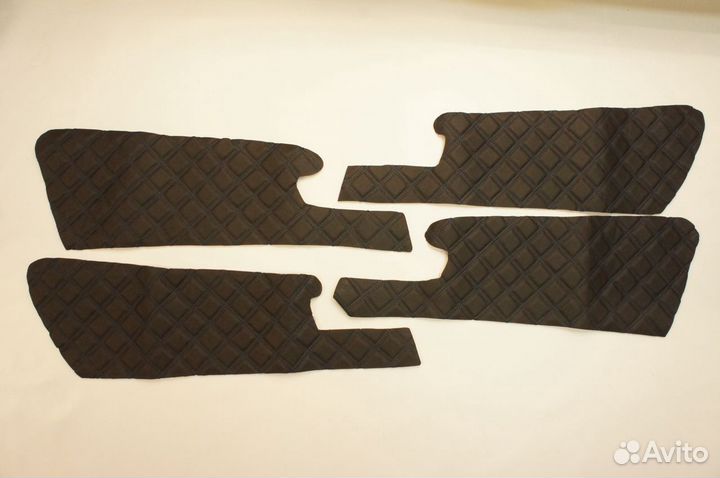 Дверные карты экокожа ромб на Приору синие строчки