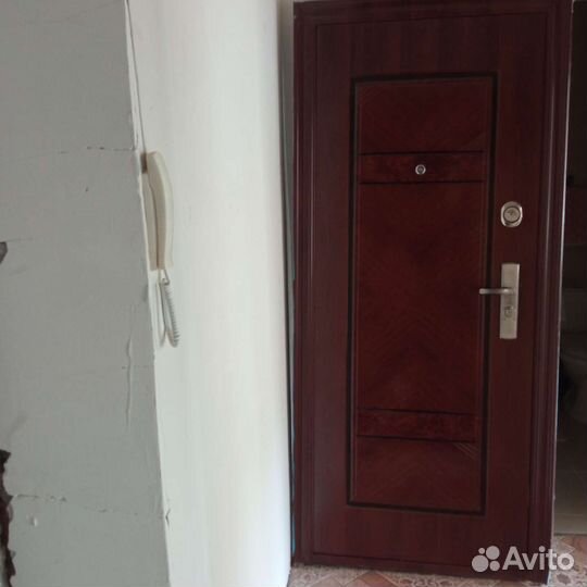 Дверь входная металлическая