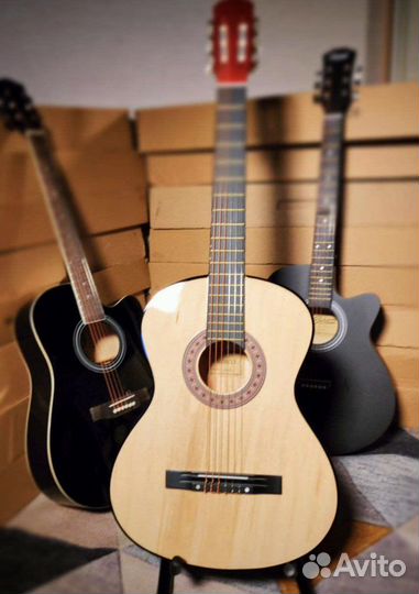 Классическая гитара Belucci с чехлом