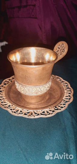 Антикварная посеребрена посуда